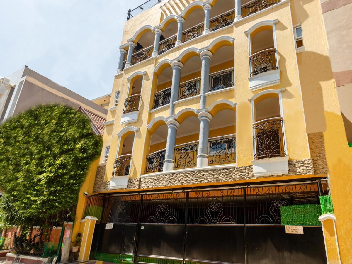 Hotel Oyo 831 Casa Maria Manila Exterior foto